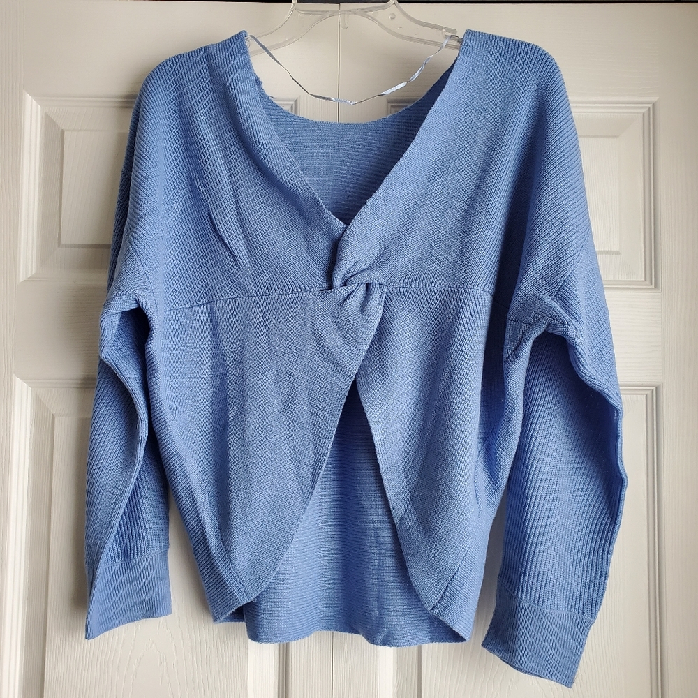 Open Back Sweater - Picture 2 of 4